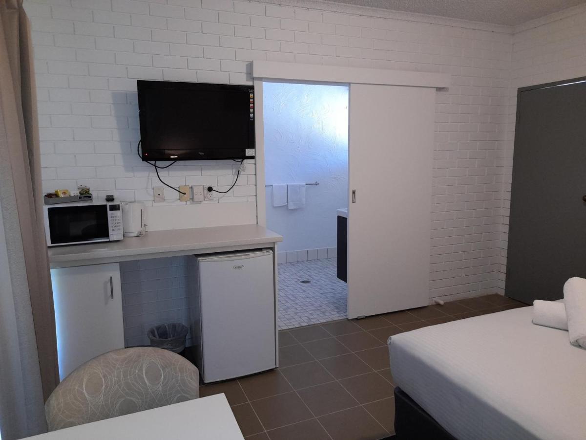 וואגה וואגה Junction Motel Wagga מראה חיצוני תמונה