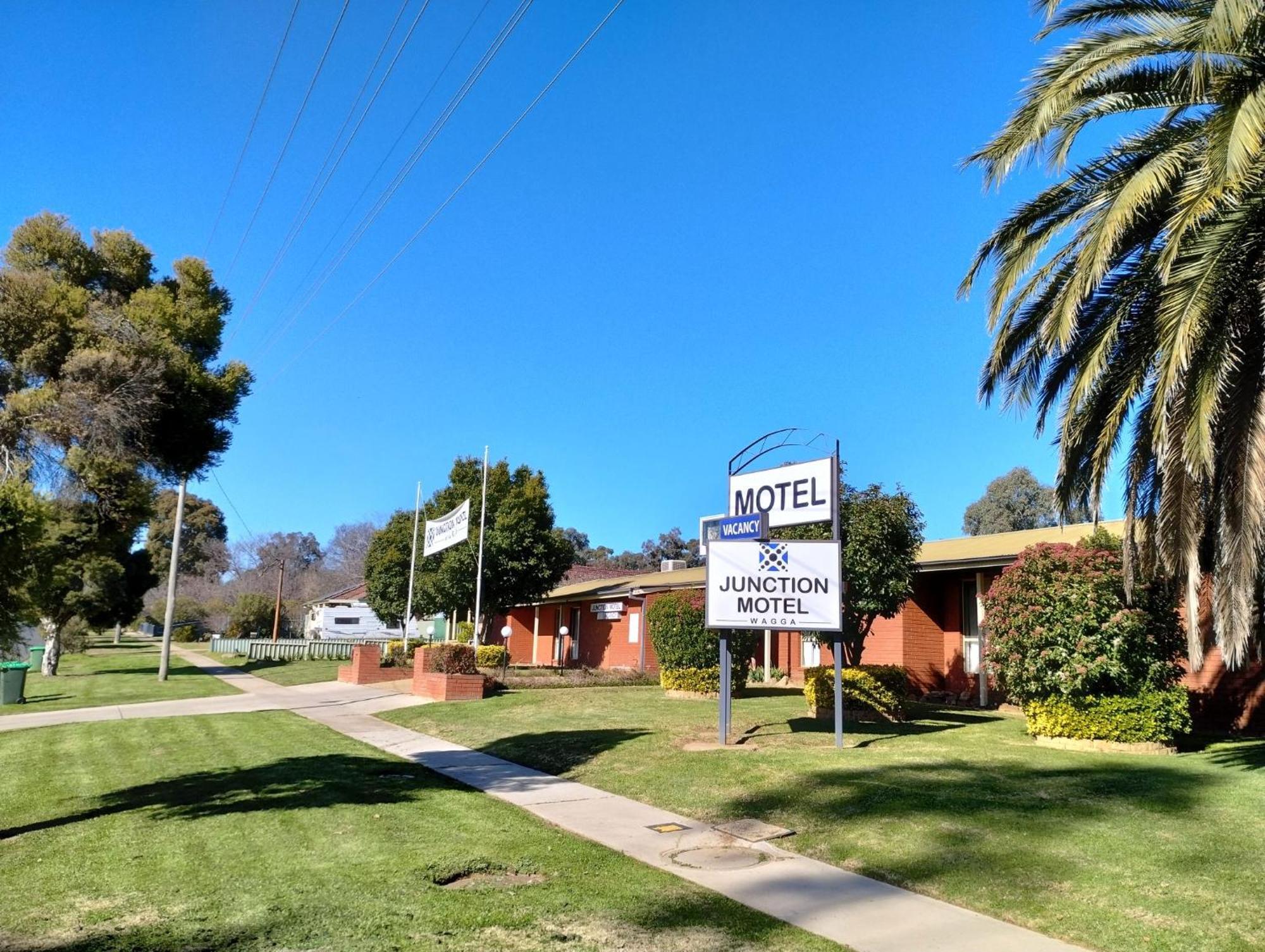 וואגה וואגה Junction Motel Wagga מראה חיצוני תמונה