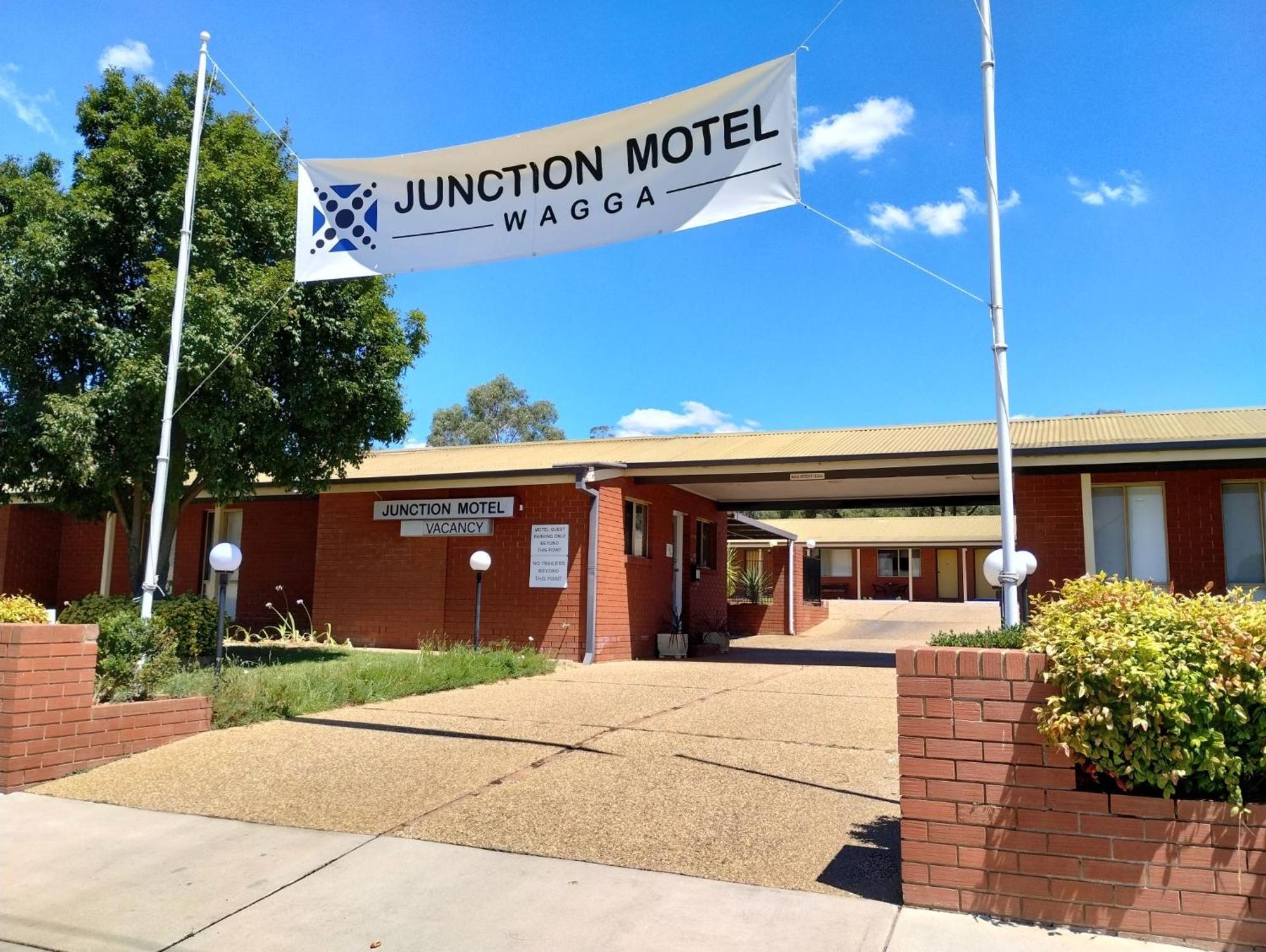 וואגה וואגה Junction Motel Wagga מראה חיצוני תמונה