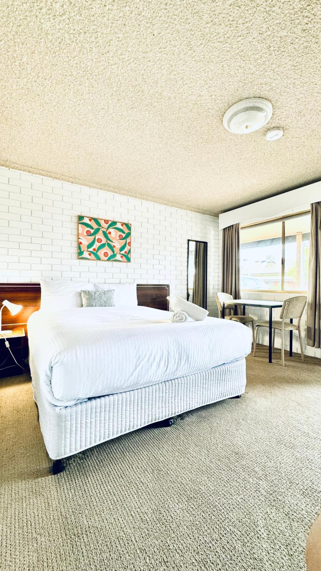 וואגה וואגה Junction Motel Wagga מראה חיצוני תמונה