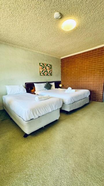 וואגה וואגה Junction Motel Wagga מראה חיצוני תמונה